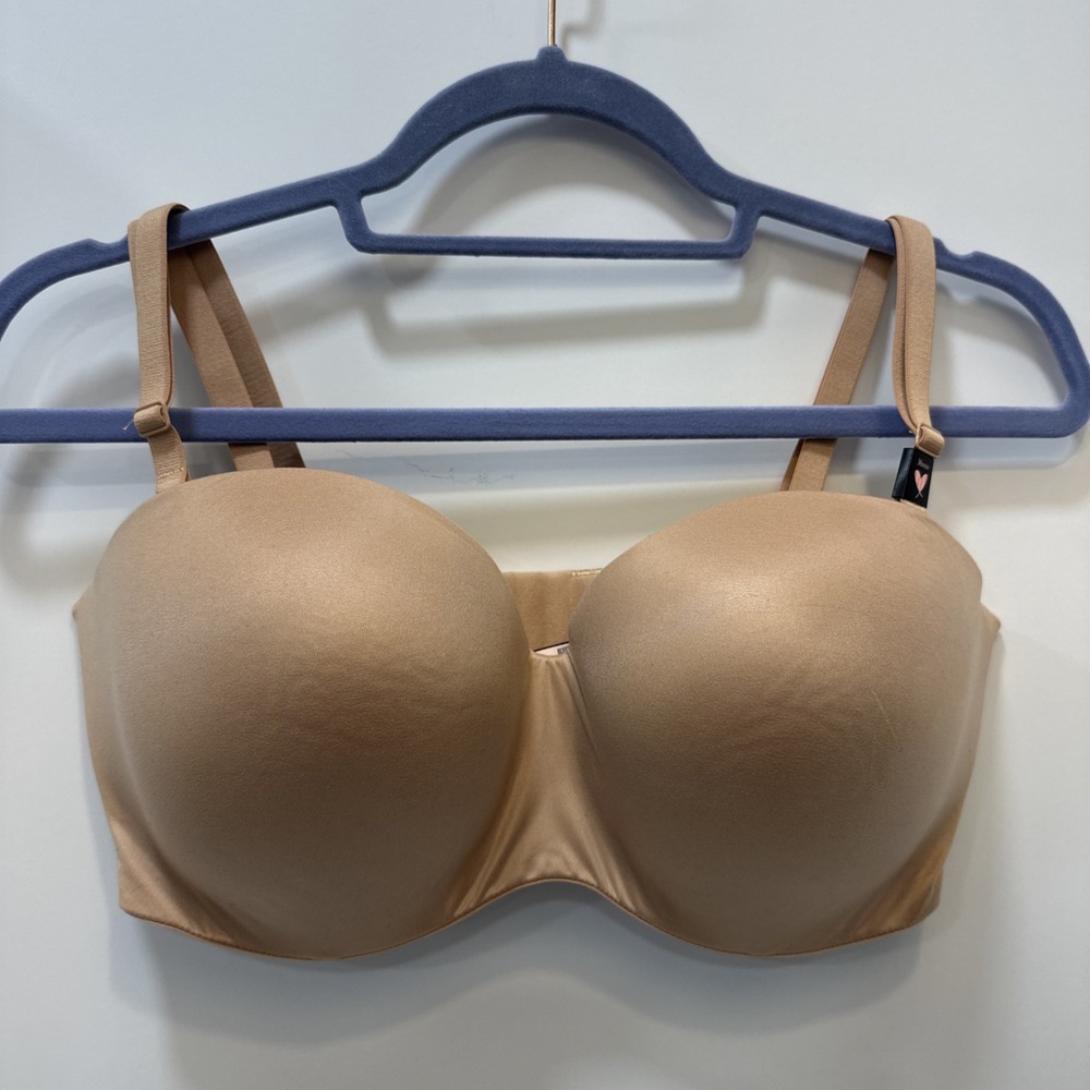 Victoria's Secret Body By Victoria Lined Removable Strap Bra 36DDD NEW